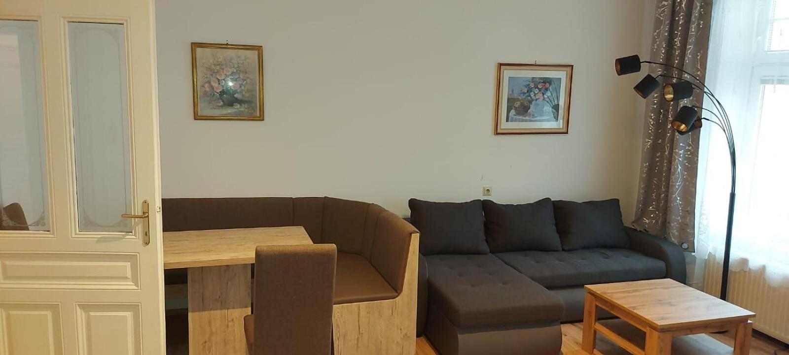Villa Scs Naehe Wiener Neudorf Extérieur photo